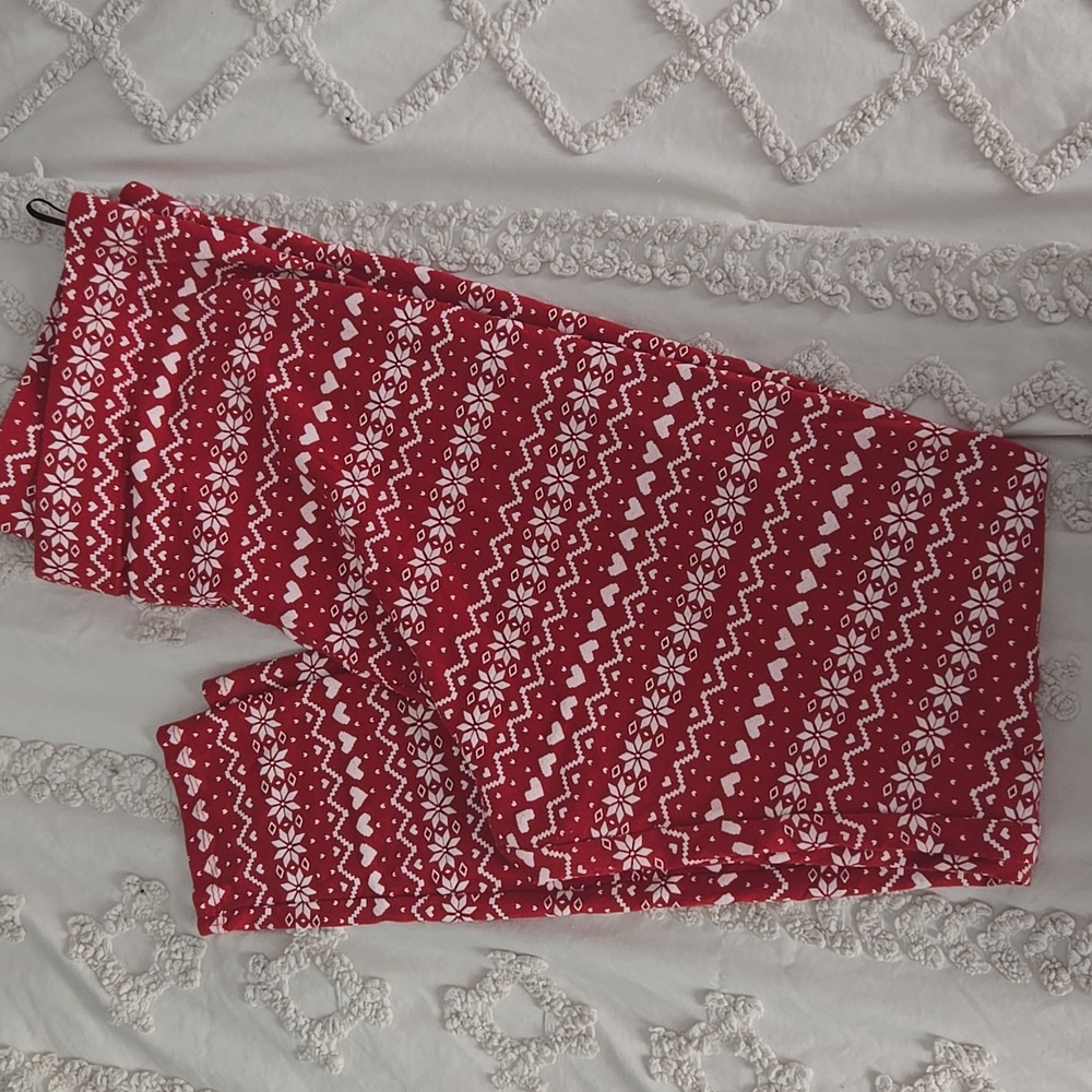 H&M Red and White Pajama Set Cozy Nordic Pattern - Picture 4 of 5